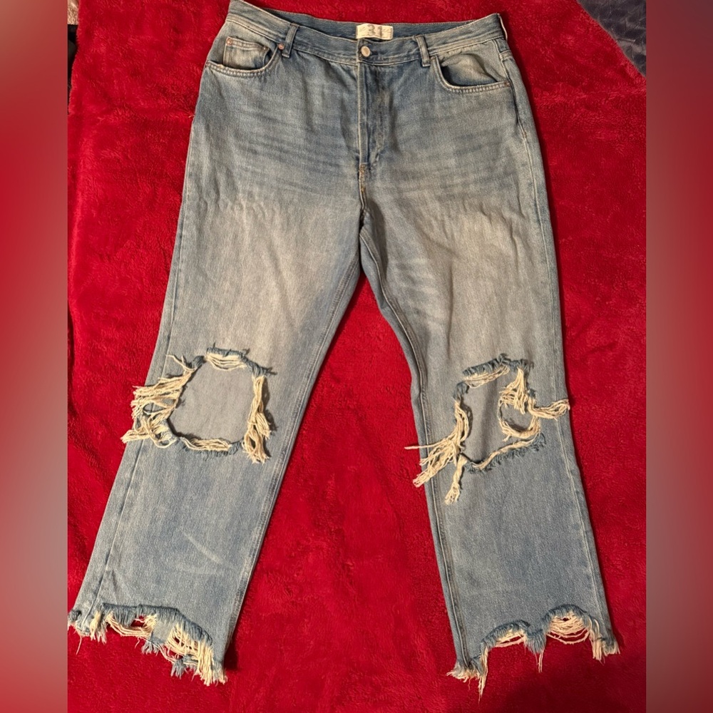Free People Maggie Mid-Rise Distressed Jeans